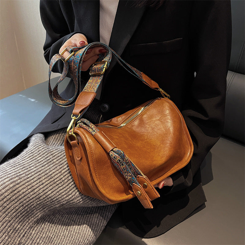 Sac_l_gancia_vue_de_face_avec_design_r_tro_chic_et_d_tails_soign_s.jpg Élégancia™ | Sac Pratique et Style Rétro - Image 1